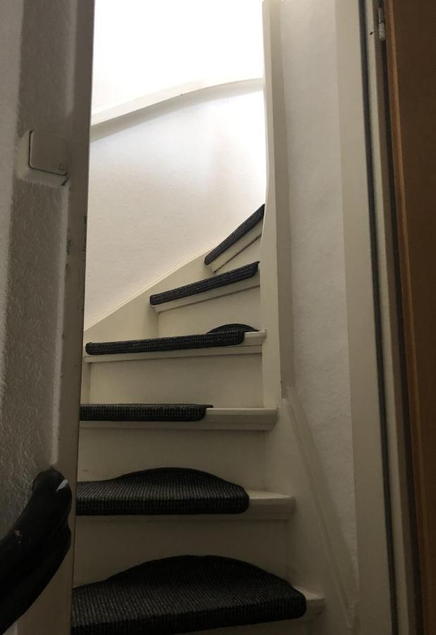 Einzel-Apartment Duesseldorf Oberkassel Zewnętrze zdjęcie