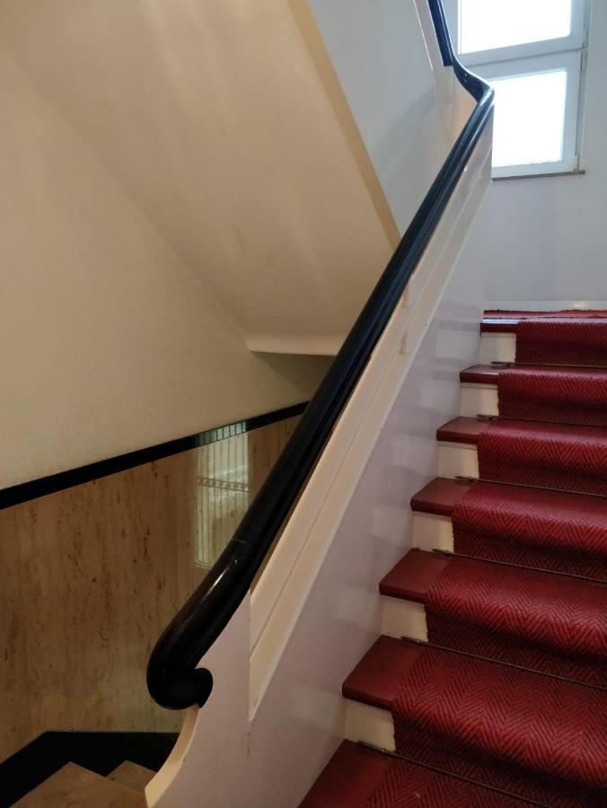 Einzel-Apartment Duesseldorf Oberkassel Zewnętrze zdjęcie