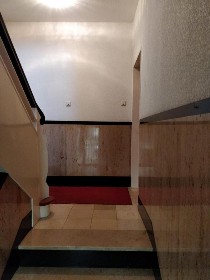 Einzel-Apartment Duesseldorf Oberkassel Zewnętrze zdjęcie